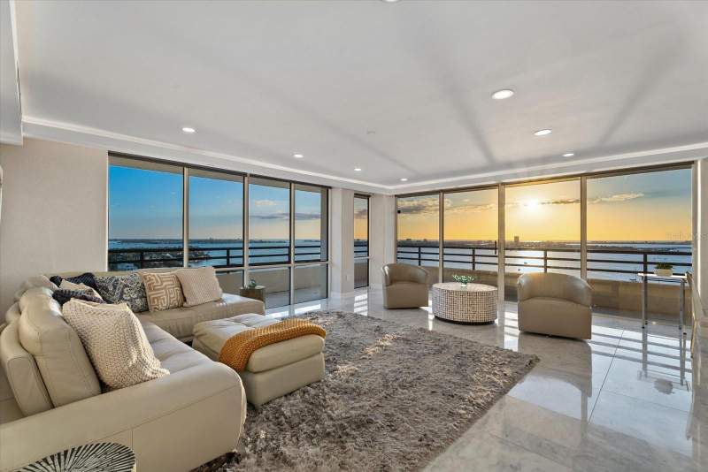 2 bedroom Condominium at 770 S Palm Avenue #Ph-1, Embassy House, Sarasota — photo 4