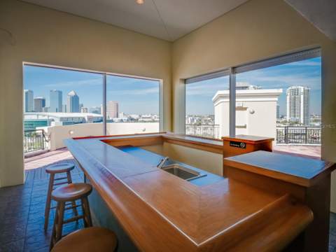 600 Garrison Cove Lane #2B, Tampa FL - photo 6 of 6