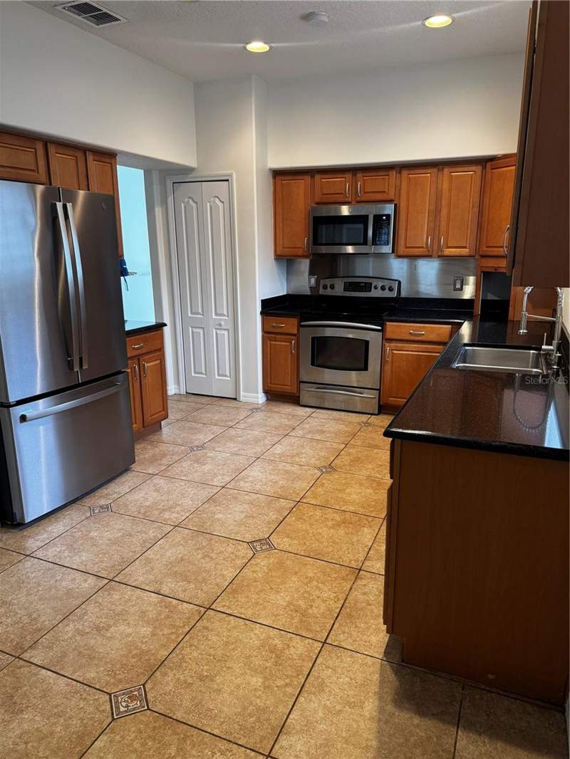 2742 DOVER GLEN CIRCLE home for sale in Stoneybrook East