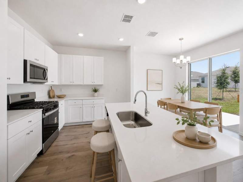 4 bedroom Single Family Residence at 5719 Hiawassee Road, Heritage-The Cottages Of Sanders Grove, Leesburg — photo 5