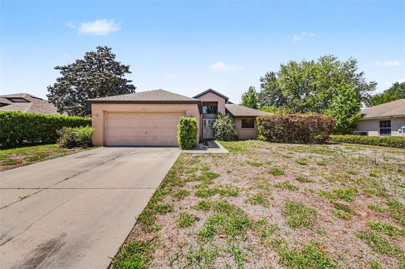 3 bedroom Single Family Residence at 4750 ABACO DRIVE, TAVARES GROVES AT BAYTREE PH 02 LT 71 PB, TAVARES — photo 1