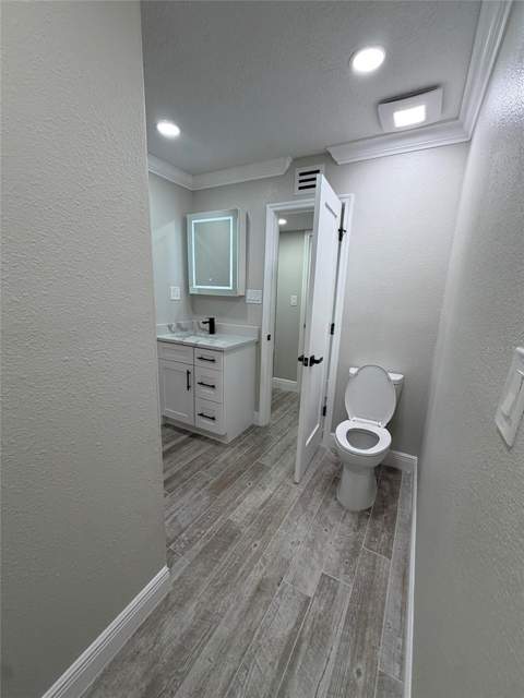 8715 Driftwood Drive, Tampa FL - photo 21 of 41
