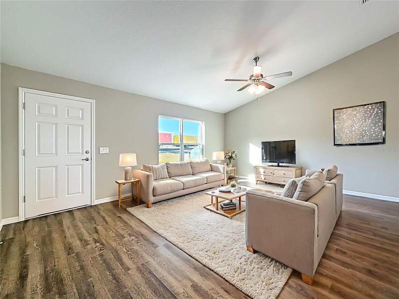 3 bedroom Single Family Residence at 14805 SW 32nd Place, Rainbow Park Un #2, Ocala — photo 2