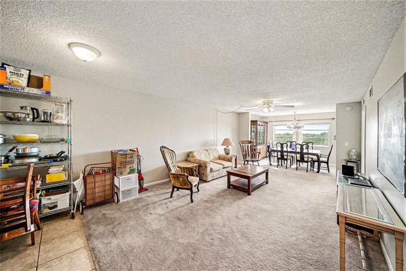 2 bedroom Condominium at 801 83rd Avenue #415, Asbury Arms Condo, St Petersburg — photo 4
