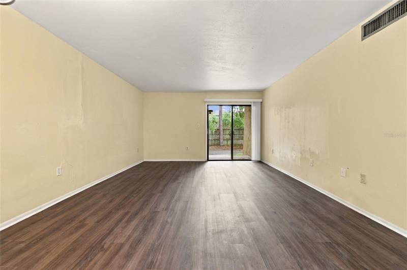 1 bedroom Condominium at 2811 SW Archer Road #T167, Brandywine, Gainesville — photo 5