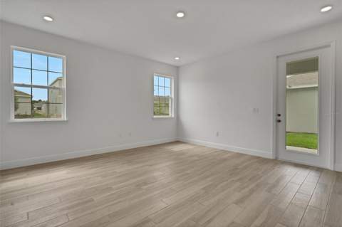 5137 Blanket Flower Street, Apopka FL - photo 10 of 35