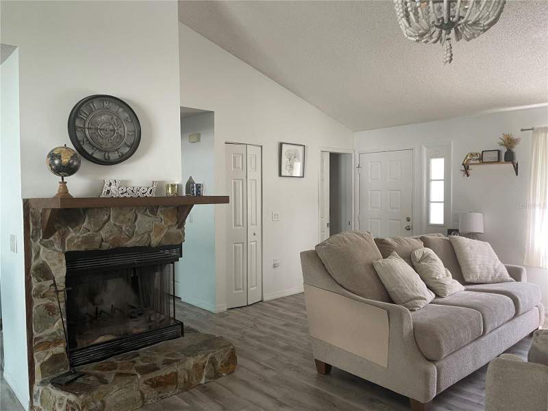 3 bedroom Single Family Residence at 15499 Arvin Drive, Quail Meadows Ph 1, Brooksville — photo 2