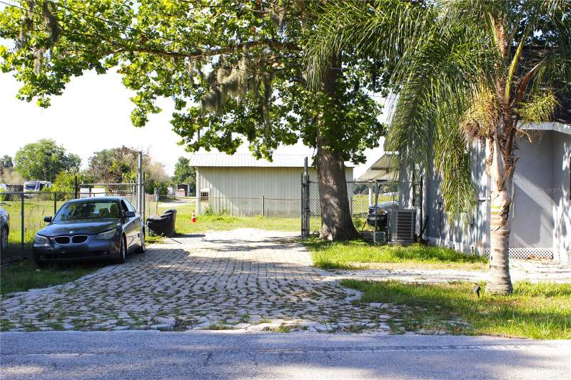 4 bedroom Single Family Residence at 2207 Sparkman Road, Zzz | Unplatted, Plant City — photo 4