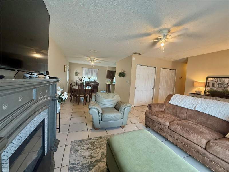 3 bedroom Single Family Residence at 6 Spring Lane Way, Silver Spgs Shores Un 66, Ocala — photo 5