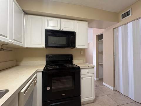 203 Poinsettia Pine Court #102, Tampa FL - photo 6 of 6