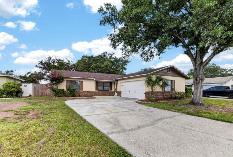 3 bedroom Single Family Residence at 1006 SAXON COURT, WOODBERY ESTATES, BRANDON — photo 3