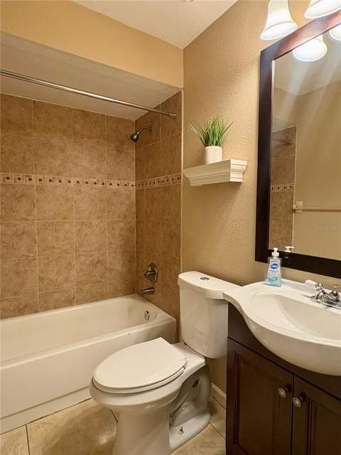 1021 Alpug Avenue, Oviedo FL - photo 21 of 40