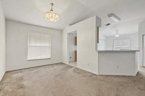 6349 Ashfield Place, Wesley Chapel FL - photo 10 of 33