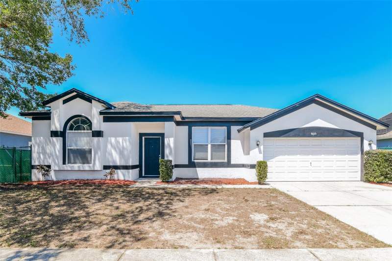 8615 CAVENDISH DRIVE home for sale in Lindfields