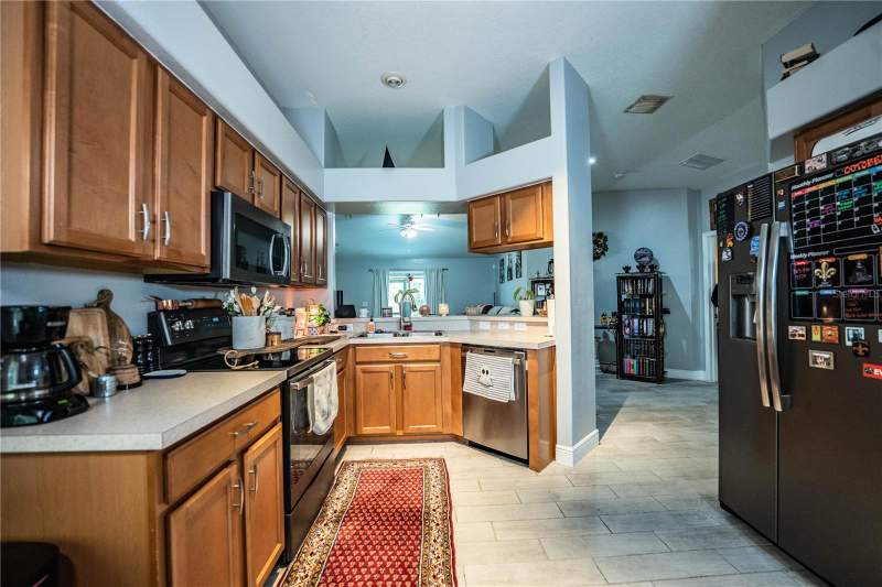 4 bedroom Single Family Residence at 816 Barrister Drive, Auburn Preserve, Auburndale — photo 3