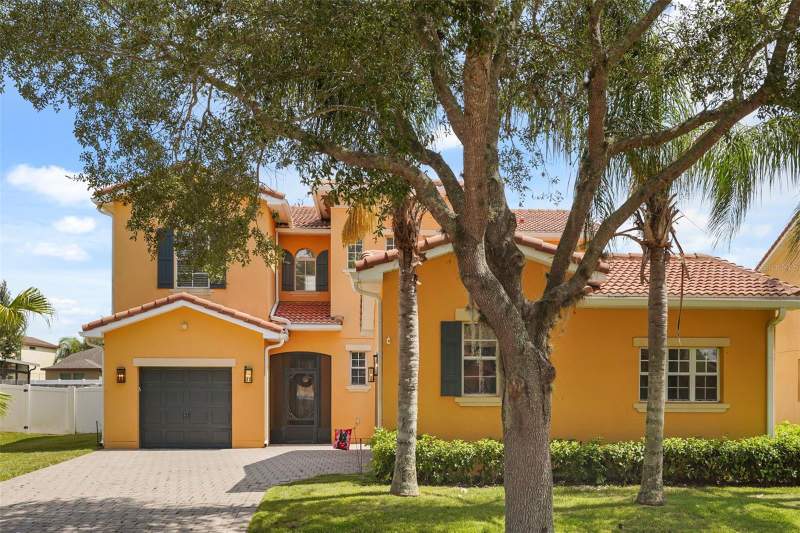 4 bedroom Single Family Residence at 3827 Golden Knot Drive, Bellalago Ph 7L, Kissimmee — photo 3