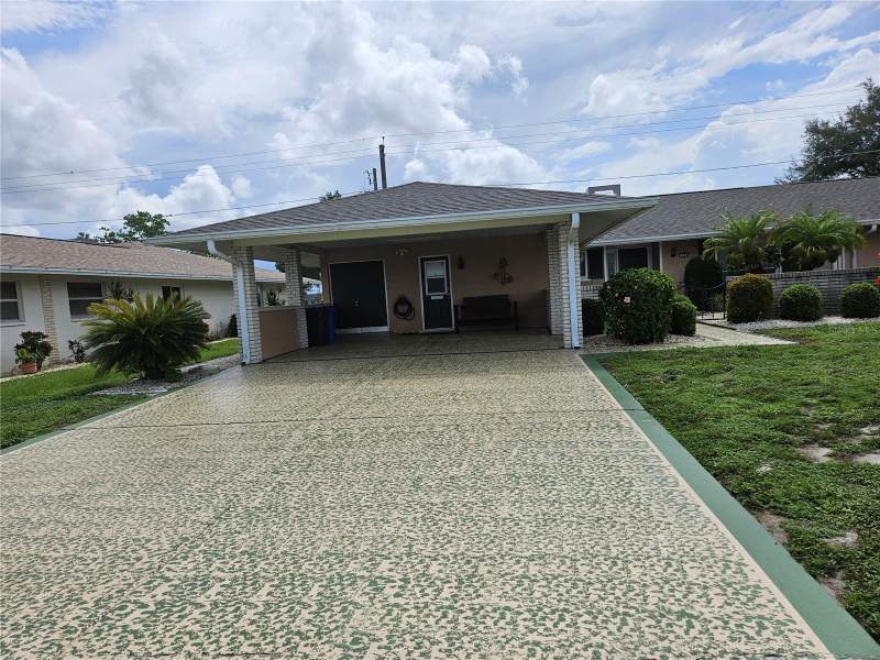 2 bedroom Single Family Residence at 1505 N Pebble Beach Boulevard, Del Webbs Sun City Florida Un, Sun City Center — photo 2