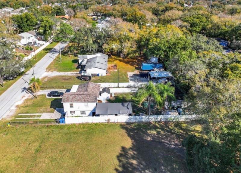5 bedroom Single Family Residence at 3408 River Cove Drive, Rouths Egypt Lake Homesites, Tampa — photo 2