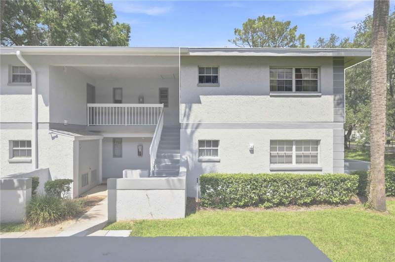 2 bedroom Condominium at 571 Midway Track #J201, Silver Downs Bldg J, Ocala — photo 2