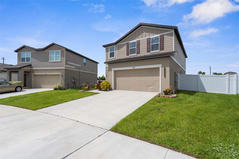 4 bedroom Single Family Residence at 1038 Kelly Fern Loop, South Haven, Ruskin — photo 3
