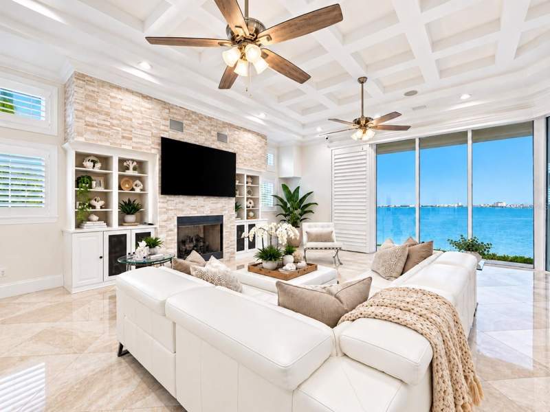 4 bedroom Single Family Residence at 5400 Pali Way, Brightwater Beach Ests, St Pete Beach — photo 4