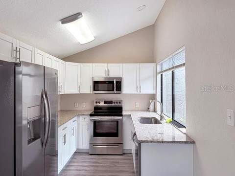 12233 Saddle Strap Row, Hudson FL - photo 7 of 38