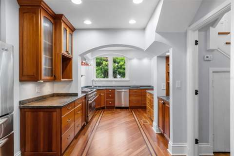 6010 17th Avenue, Gulfport FL - photo 15 of 56