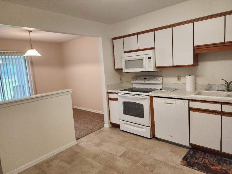 2 bedroom Condominium at 5336 WHITE CLIFF LANE #4, COACH HOMES AT DOVER VILLAGE, ORLANDO — photo 3