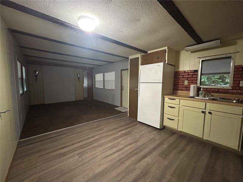 2 bedroom Mobile Home at 9640 SE 161st Place, Orange Blossom Gardens Hills 15, Summerfield — photo 4
