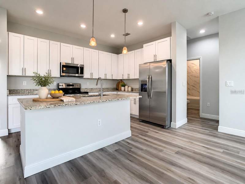 4 bedroom Single Family Residence at 15504 Greenwood Avenue, Port Charlotte Sec 081, Port Charlotte — photo 3