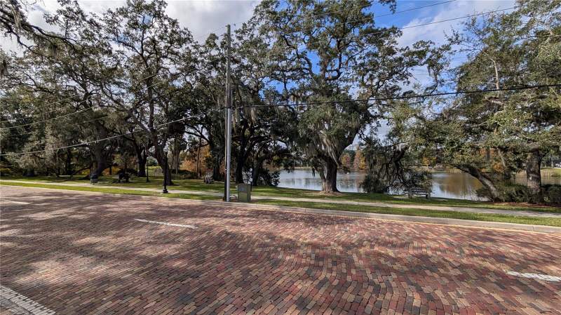 3 bedroom Single Family Residence at 109 S BROWN AVENUE, LAWSONA PARK, ORLANDO — photo 4