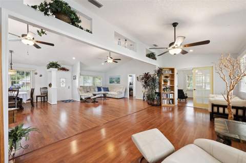 480 Lake Forest Circle, Mount Dora FL - photo 7 of 44