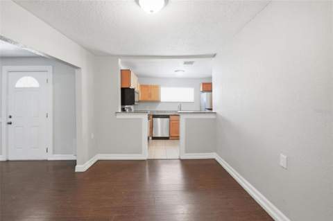 1410 E Waters Avenue, Tampa FL - photo 15 of 38