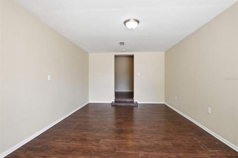 5312 Coventry Drive, Orlando FL - photo 15 of 38