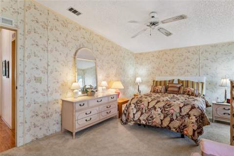 37621 Rosalita Avenue, Zephyrhills FL - photo 18 of 38