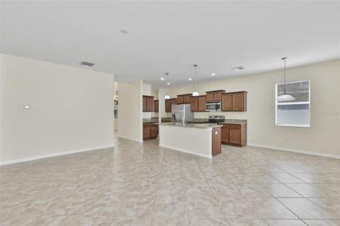 10811 Kirkwall Port Drive, Wimauma FL - photo 13 of 76