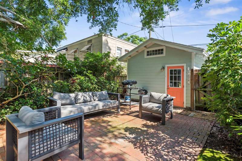3 bedroom Single Family Residence at 205 12th Avenue, Jacksons, St Petersburg — photo 3