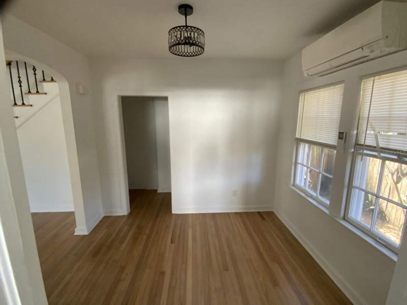 4 bedroom Half Duplex at 608 Highland Avenue, Bailey Heights, Orlando — photo 4