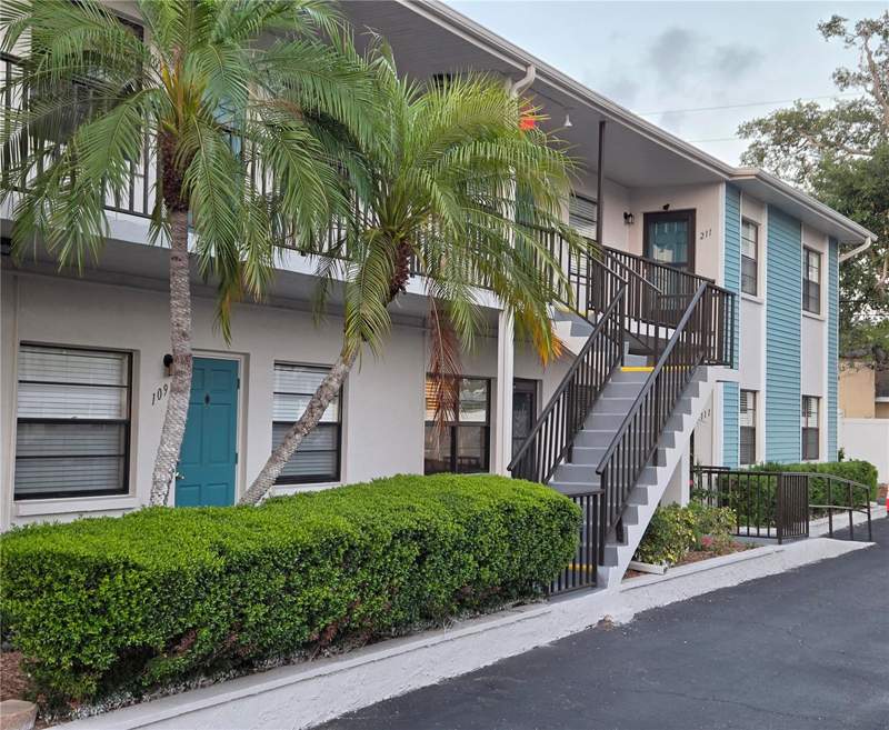 2 bedroom Condominium at 5925 Terrace Park Drive #111, Terrace Park Of Five Towns, St Petersburg — photo 4