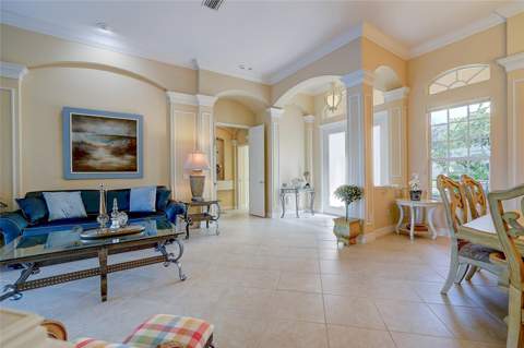 12306 Greenbrier Way, Lakewood Ranch FL - photo 7 of 55