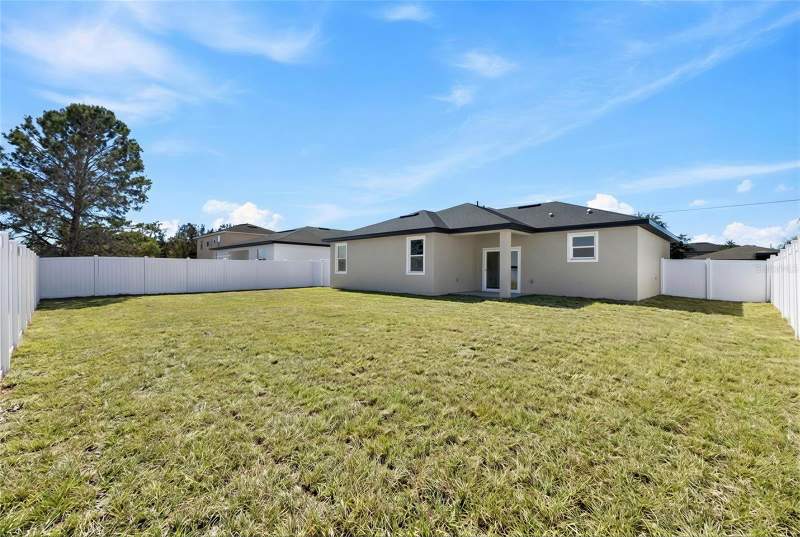 4 bedroom Single Family Residence at 130 Sweet Pea Court, Poinciana Sub Nbrhd 2 Vil 8, Poinciana — photo 4
