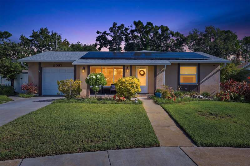 3 bedroom Single Family Residence at 8037 Powder Horn Circle, Cumberland Park, Largo — photo 2