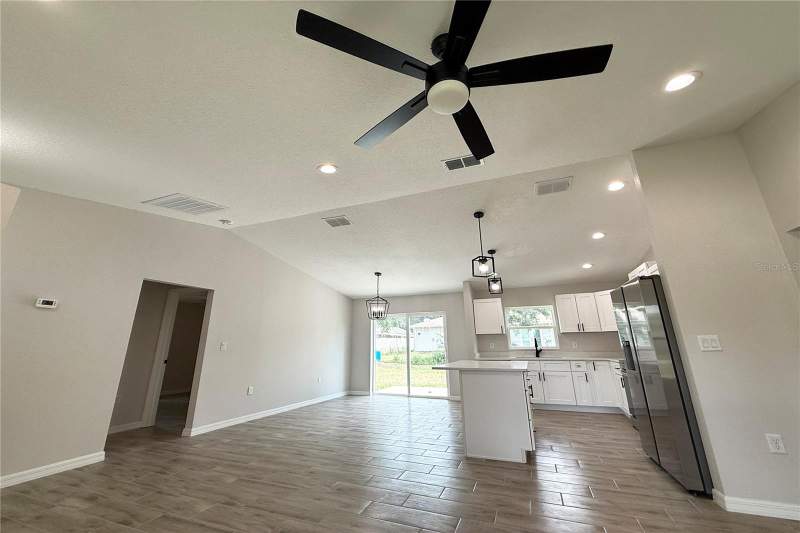 3 bedroom Single Family Residence at 5687 NW 57th Street, Ocala Park Estate, Ocala — photo 4