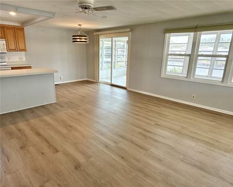 6806 Mount Quincy Drive #361, St Petersburg FL - photo 7 of 44
