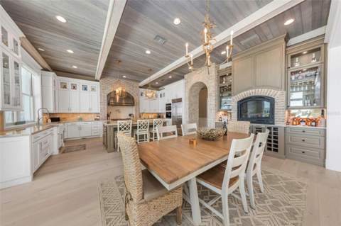 1744 Santa Barbara Drive, Dunedin FL - photo 23 of 97