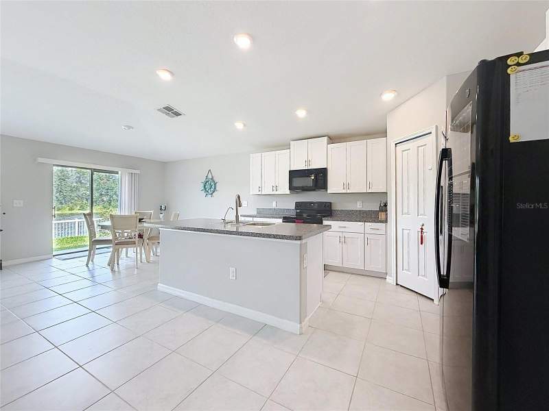 4 bedroom Single Family Residence at 4465 Eternal Prince Drive, Cypress Crk Ph 3 4 Prcl J, Sun City Center — photo 5