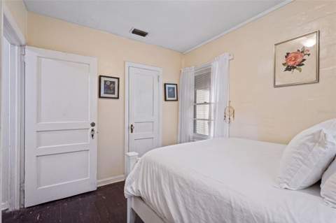 2703 NW 2nd Avenue, Gainesville FL - photo 10 of 30