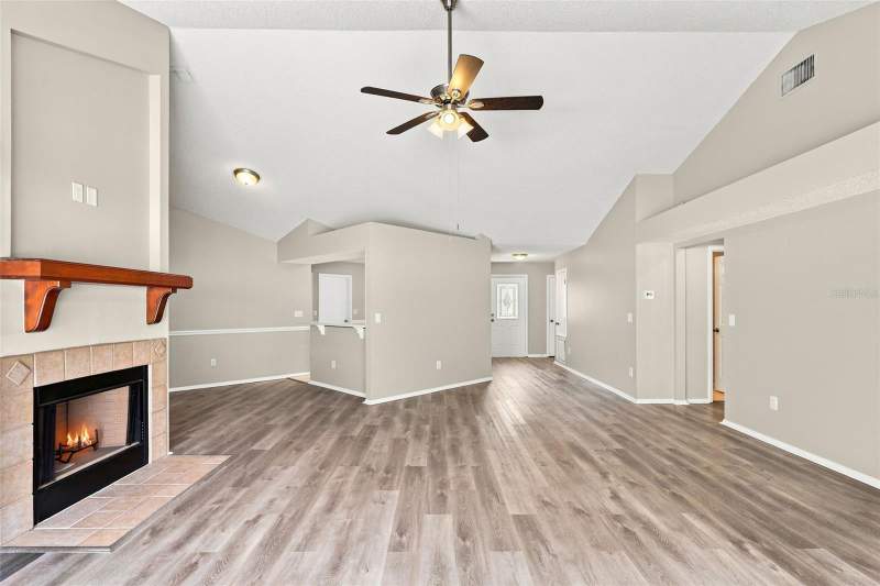 4 bedroom Single Family Residence at 720 TOMLINSON TERRACE, LAKEWOOD AT THE CROSSINGS UNIT 4, LAKE MARY — photo 5