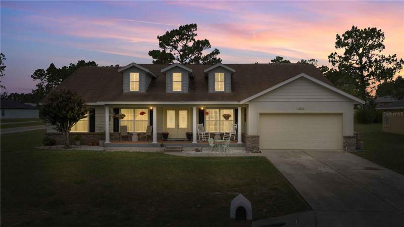 3 bedroom Single Family Residence at 8061 SW 134th Loop, Marion Oaks, Ocala — photo 2