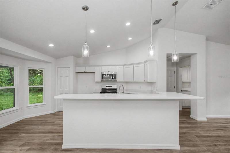 3 bedroom Single Family Residence at 3032 SE 140th Place, Belleview Heights Estate, Summerfield — photo 2